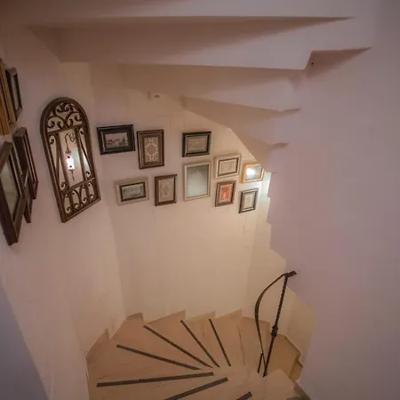Antique Masterpiece Duplex In Besiktas Apartment