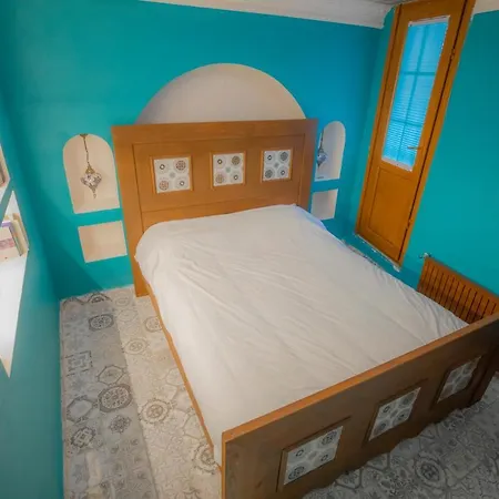 Antique Masterpiece Duplex In Besiktas * Istanbul